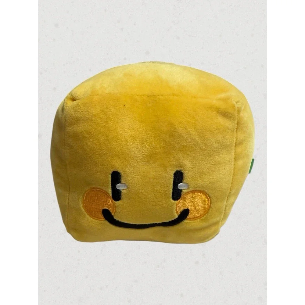 Makeship Cube Runners Yellow Plush Toy XDEE1 VR Indie Game Stuffed Cube Only